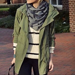 Crosses exes black gray scarf